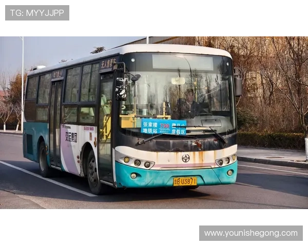 亚星官网官网产品展示，全面介绍亚星各类产品的功能与使用场景